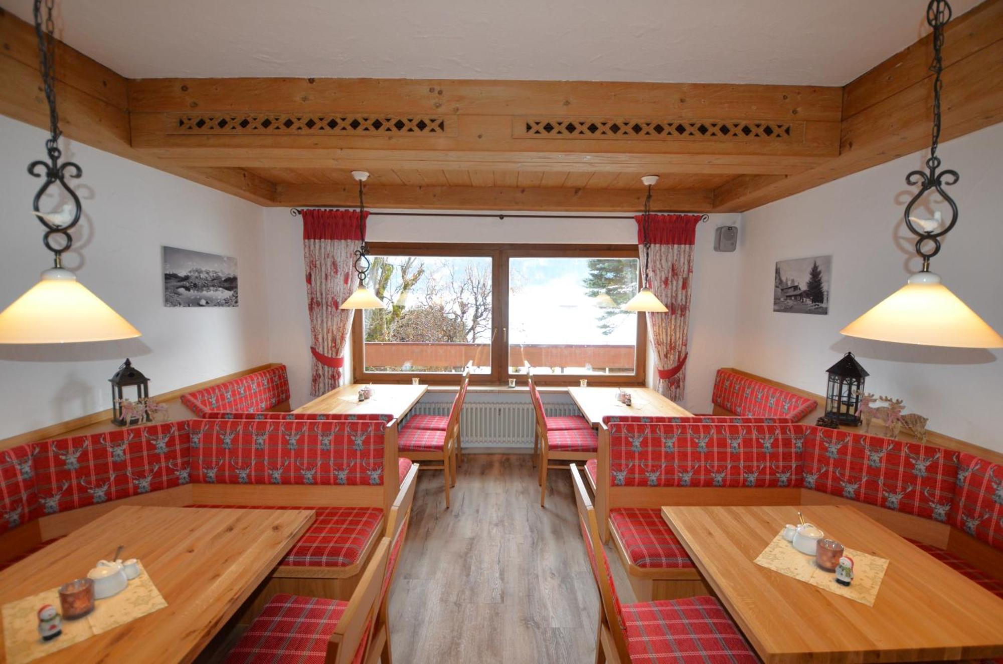 Hotel Cafe Fuggerhof โอเบอร์สทดอร์ฟ ภายนอก รูปภาพ