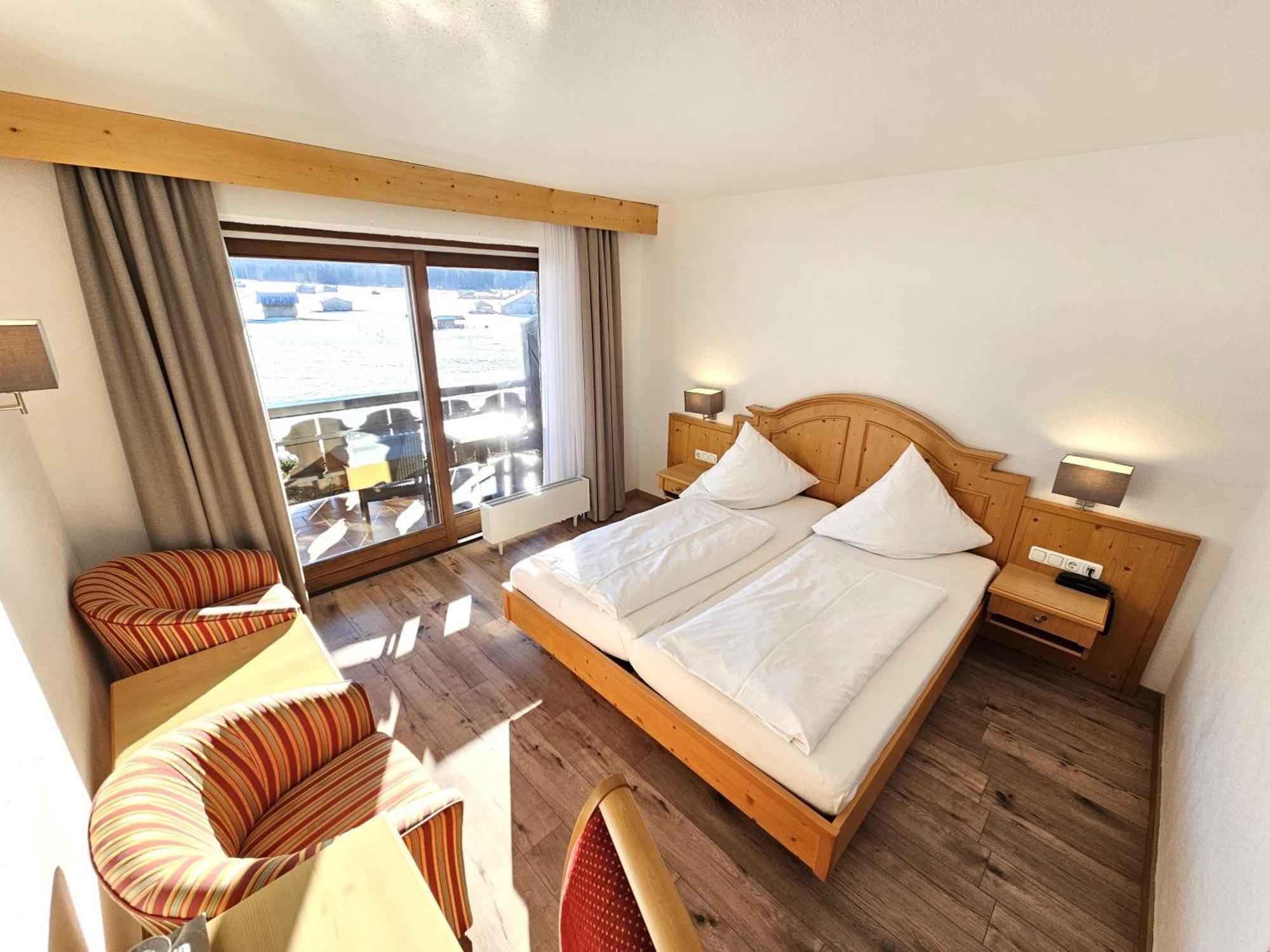 Hotel Cafe Fuggerhof โอเบอร์สทดอร์ฟ ภายนอก รูปภาพ