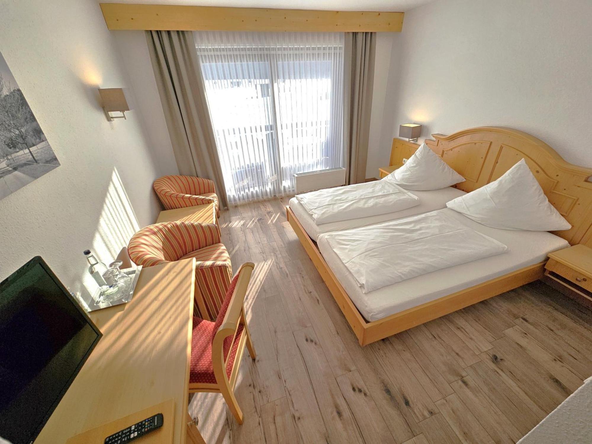 Hotel Cafe Fuggerhof โอเบอร์สทดอร์ฟ ภายนอก รูปภาพ