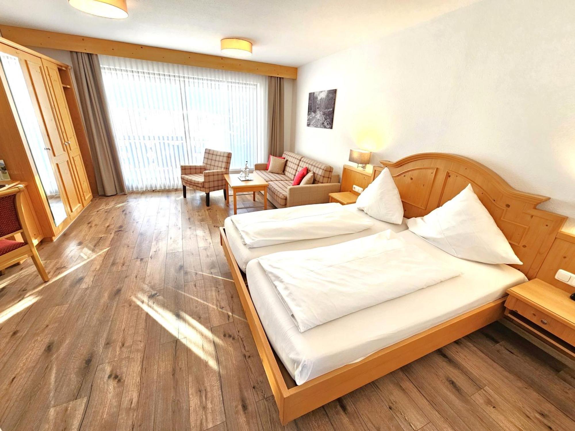Hotel Cafe Fuggerhof โอเบอร์สทดอร์ฟ ภายนอก รูปภาพ